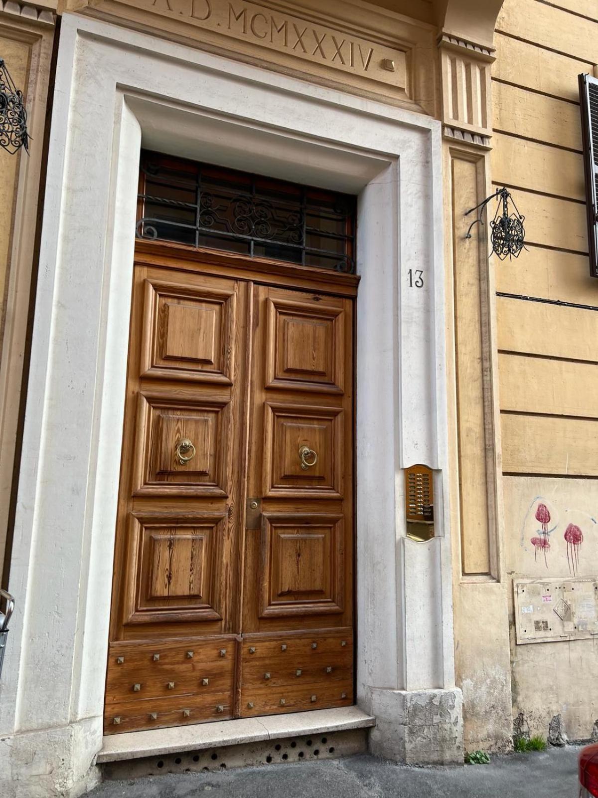 Luciano San Giovanni Guest House Рим Экстерьер фото